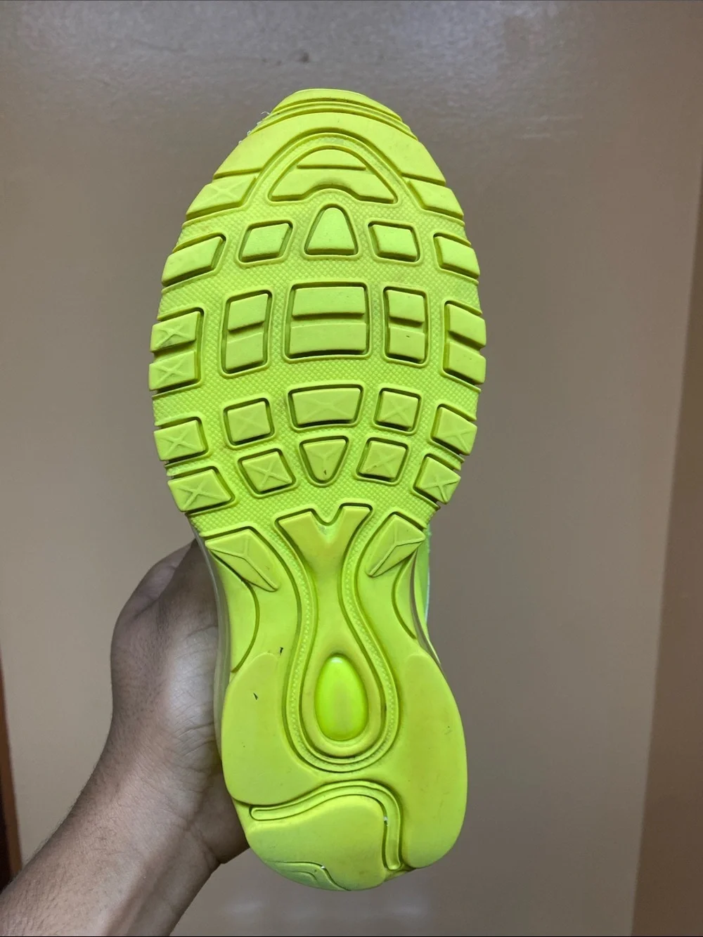 Nike Air Max 97 “Volt” Women’s Running Sneakers Size 7.5